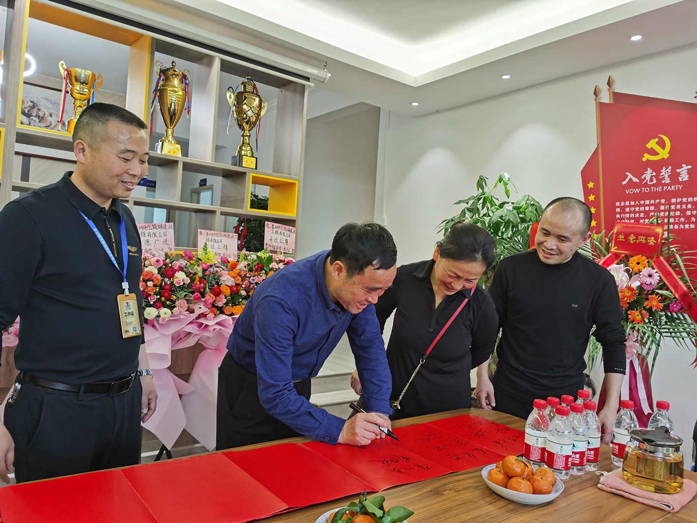 60765d870005e.jpg A6A367A4F588F62D7C34B6A00B475D0A.jpg